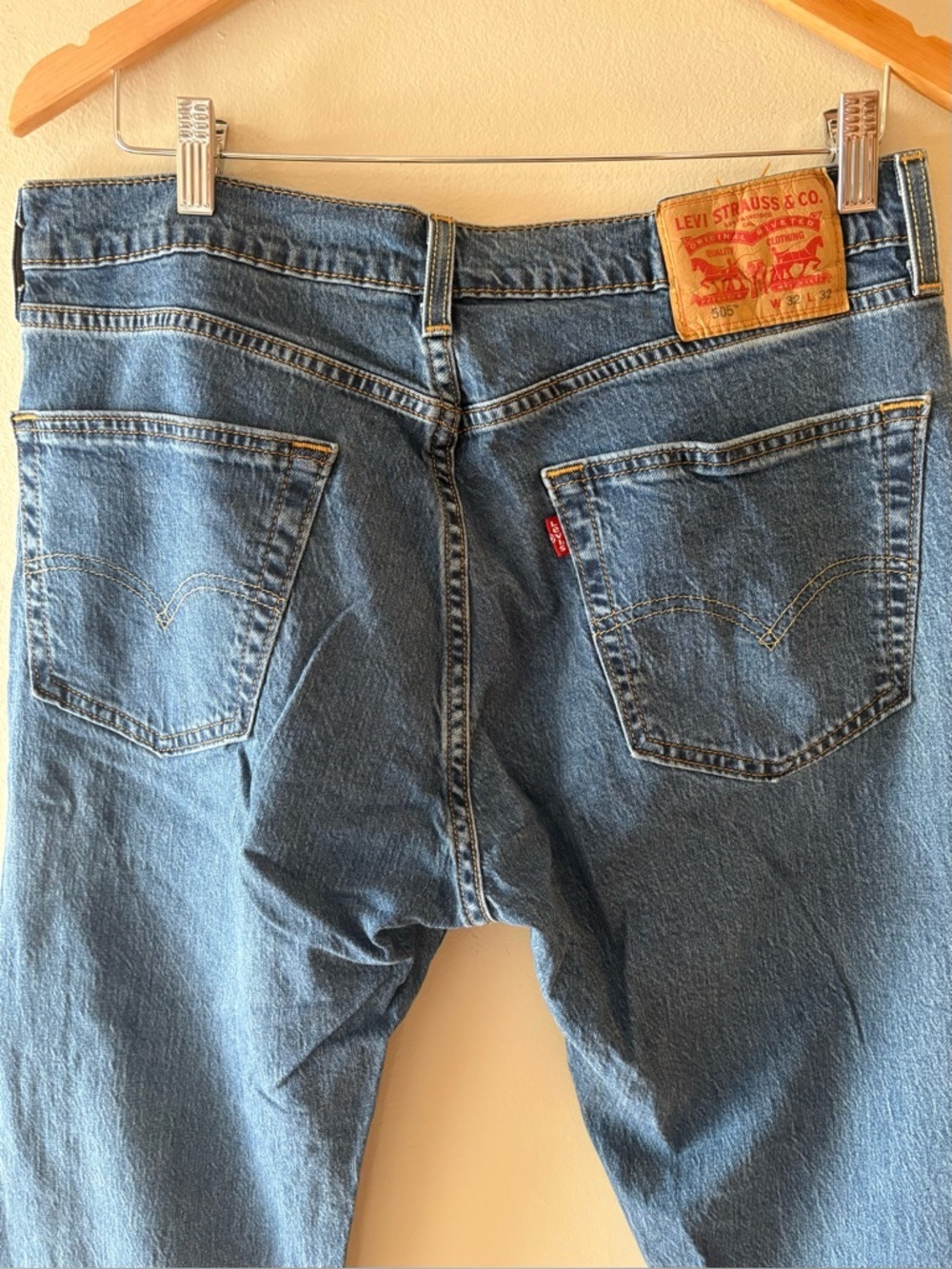 Levi's 505, Straight Blue Jeans Men’s Size 32x32
